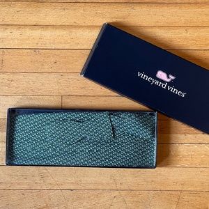 Vineyard Vines Bow tie + Cummerbund Set - Sailboat Pattern